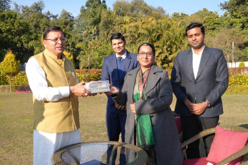 उत्तराखंड को रेल विकास की नई रफ्तार: धामी सरकार ने दी परियोजनाओं को गति