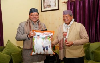 CM Dhami met former CM Harish Rawat