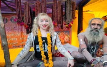 Lucrezia from Italy is performing Bhajan Kirtan at the Magh Mela