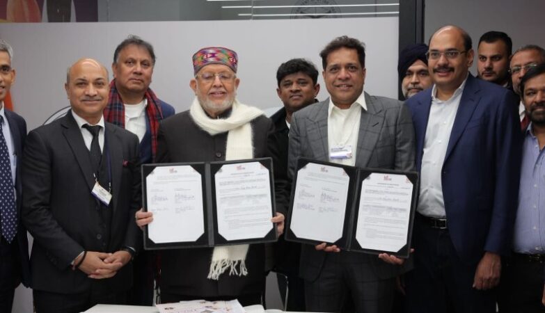 Yogi government signs MoU with AM Green Group