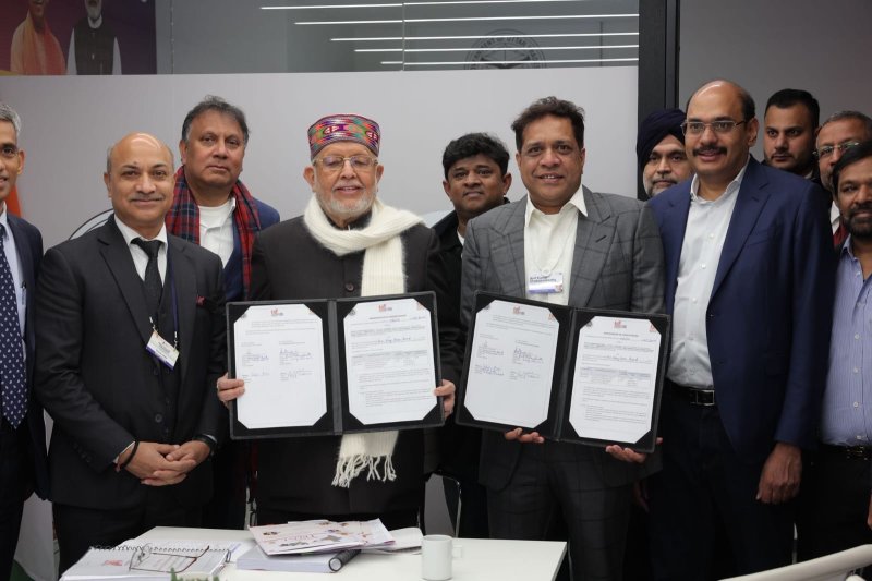 दावोस में एएम ग्रीन ग्रुप के साथ योगी सरकार का ऐतिहासिक एमओयू हस्ताक्षरित