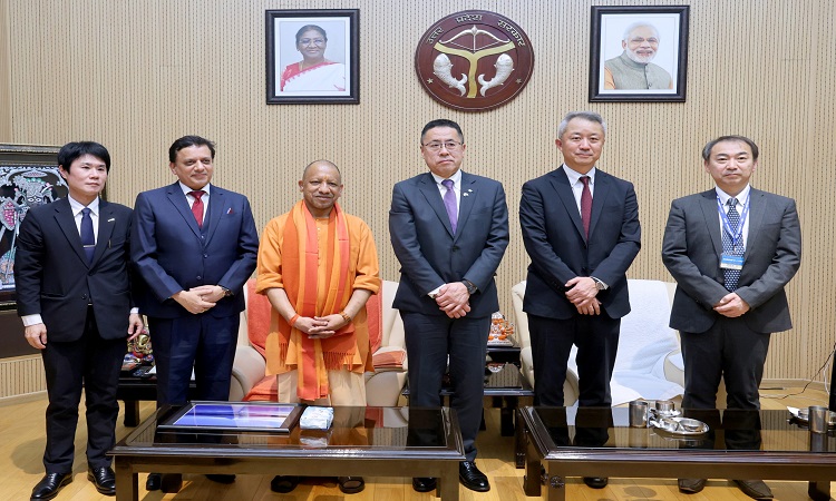 The Deputy Governor of Yamanashi Prefecture in Japan met with CM Yogi.