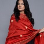 गर्ल्स की वार्डरोब में जरूर होने चाहिए ये दुपट्टे