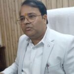 सीएम योगी के समर्थन में डिप्टी कमिश्नर प्रशांत सिंह ने दिया इस्तीफा, शंकराचार्य पर साधा निशाना