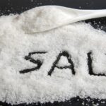 तेज नमक ने बिगाड़ दिया खाने का स्वाद, तो इन कुकिंग हैक्स से करें ठीक