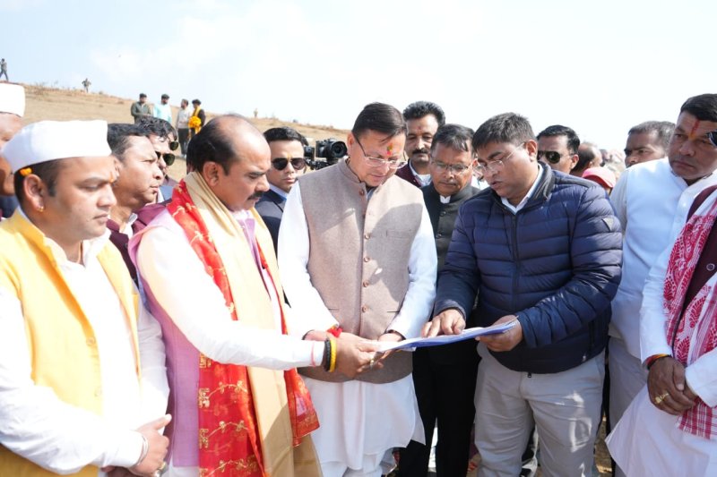 प्रथम महिला स्पोर्ट्स कॉलेज का सीएम धामी ने किया स्थलीय निरीक्षण