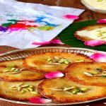 होली पर इस तरह से बनाएं मालपुआ, बनेंगे एकदम सॉफ्ट और रसीले