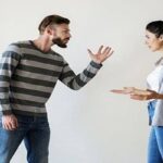 रिश्ते को बर्बाद कर सकती हैं आपकी ये आदतें