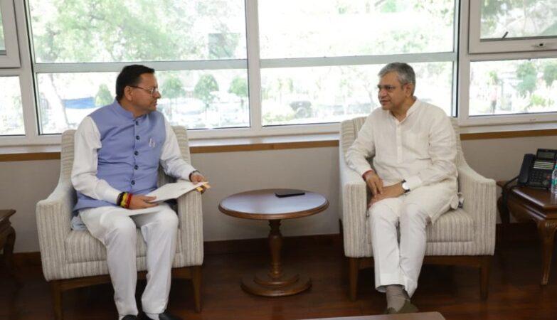CM Dhami met Union Minister Ashwini Vaishnav