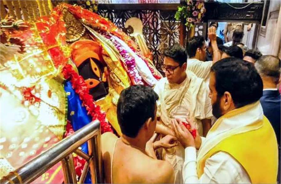 मुख्यमंत्री नायब सिंह सैनी ने ‘कालीघाट शक्तिपीठ’ में मां की पूजा-अर्चना की