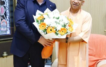 Nobel laureate Konstantin Novoselov meets CM Yogi