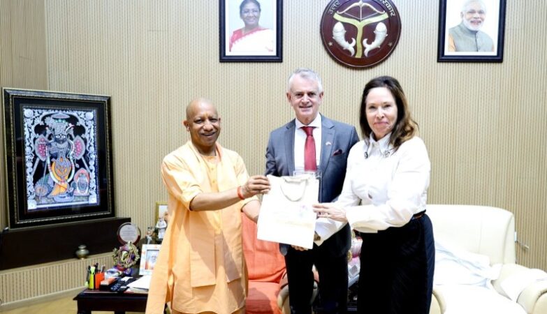 Canadian High Commissioner meets CM Yogi