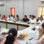 अब BEO खाएंगे बच्चों के साथ खाना! DM का अनोखा आदेश