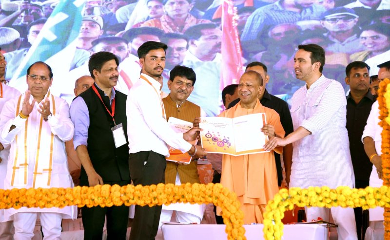 रोजगार मेले में 27 हजार युवाओं का पंजीकरण, बड़ी संख्या में मिली नौकरी