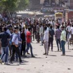 सिर्फ सैलरी नहीं! जानें क्यों धधक रहा है नोएडा के मजदूरों का गुस्सा?