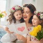 Mother’s Day: मां को कराना चाहते हैं स्पेशल फील, तो ये आइडियाज करेंगे आपकी मदद