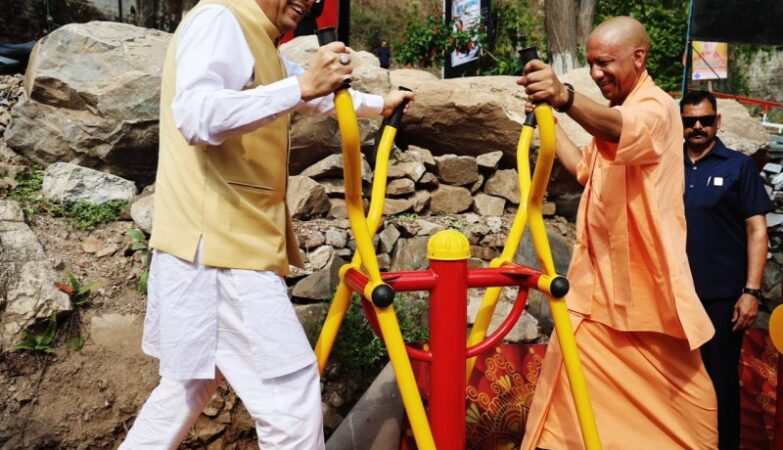cm dhami-cm yogi