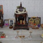 पूजा घर में न करें ये एक गलती, जीवन में आती है अशांति