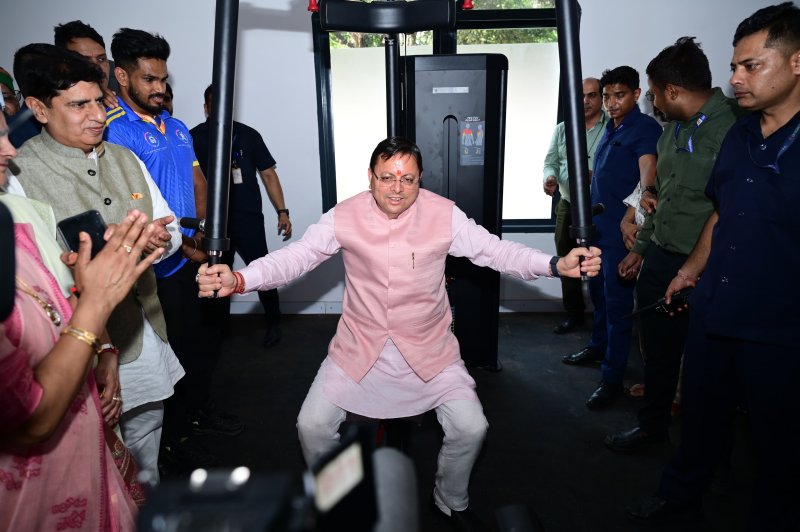 धामी ने दी खिलाड़ियों को बड़ी सौगात, रुड़की में आधुनिक स्पोर्ट्स कॉम्पलेक्स का लोकार्पण