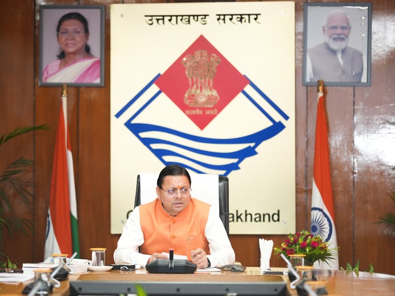 मुख्यमंत्री धामी ने ‘मेरी योजना’ पुस्तक के ऑडियो संस्करण का किया लोकार्पण