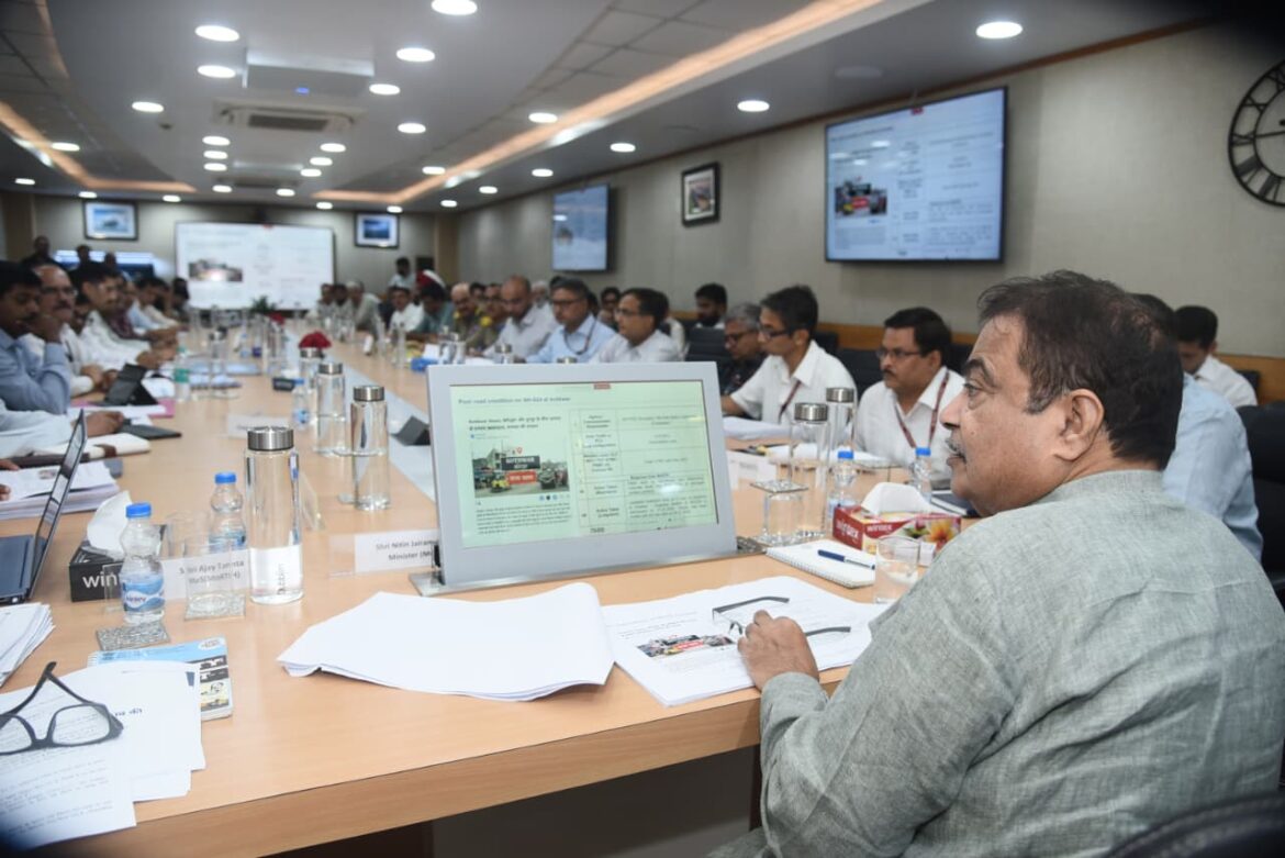 गडकरी ने उत्तराखंड में 4,026 किमी राष्ट्रीय राजमार्ग परियोजनाओं की समीक्षा की