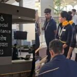 जेवर एयरपोर्ट पर पहली कमर्शियल फ्लाइट की सफल लैंडिंग, लखनऊ से भरी थी उड़ान