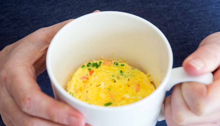 आपकी क्रिएटिविटी दिखाएगा ये ऑमलेट, नोट करें Recipe