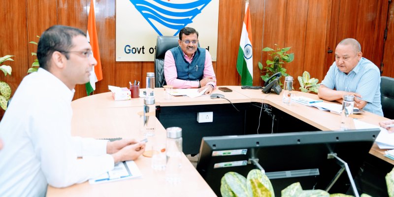उत्तराखंड में 5 साल का रोडमैप बनेगा, नए डेस्टिनेशन और ग्लैंपिंग प्रोजेक्ट्स पर जोर