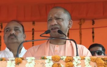 CM Yogi unveiled the statue of Rani Avanti Bai Lodhi.