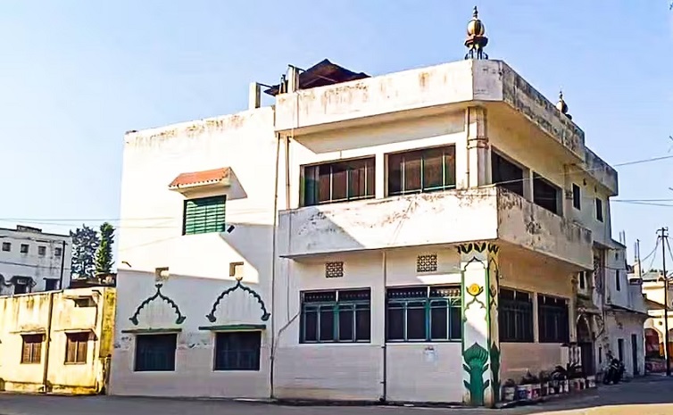कलेक्ट्रेट परिसर की 70 साल पुरानी मस्जिद हटाने के आदेश, जानें पूरा मामला
