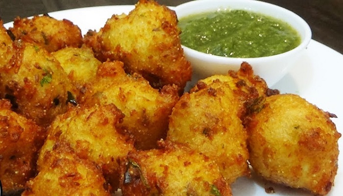 बरसात का मौसम लगेगा और भी सुहाना जब मिल जाएगा इन पकौड़े का साथ